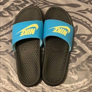 Nike slides